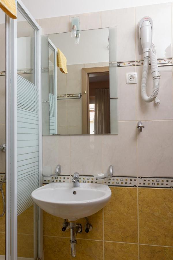 Villa Alesa Tucepi Luaran gambar